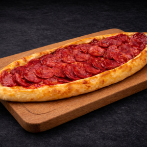 (Açık) Sucuklu Pide